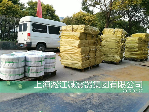 橡膠接頭使用壽命的注意事項