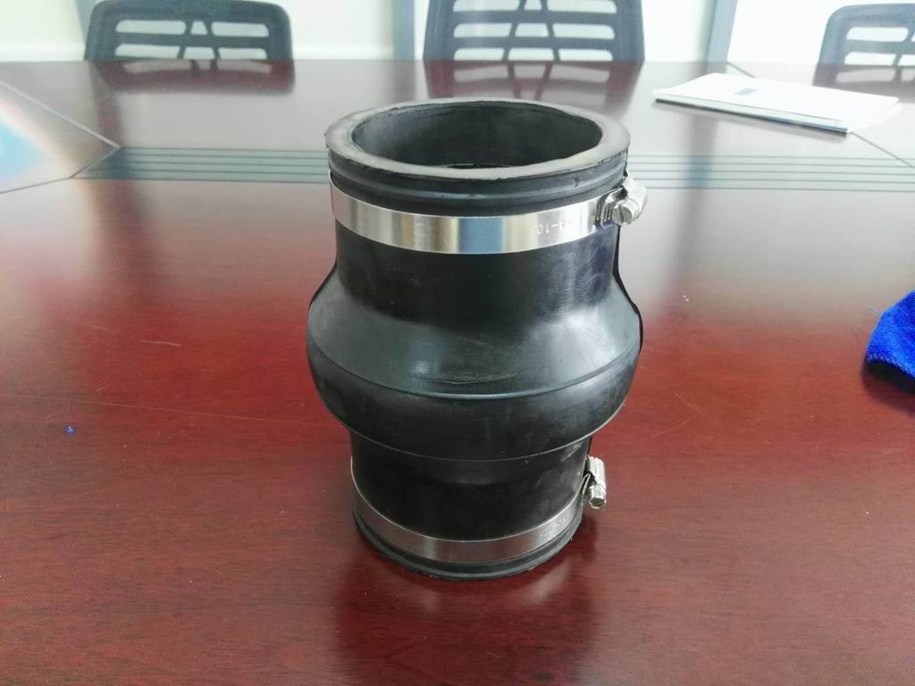 卡箍式橡膠軟接頭